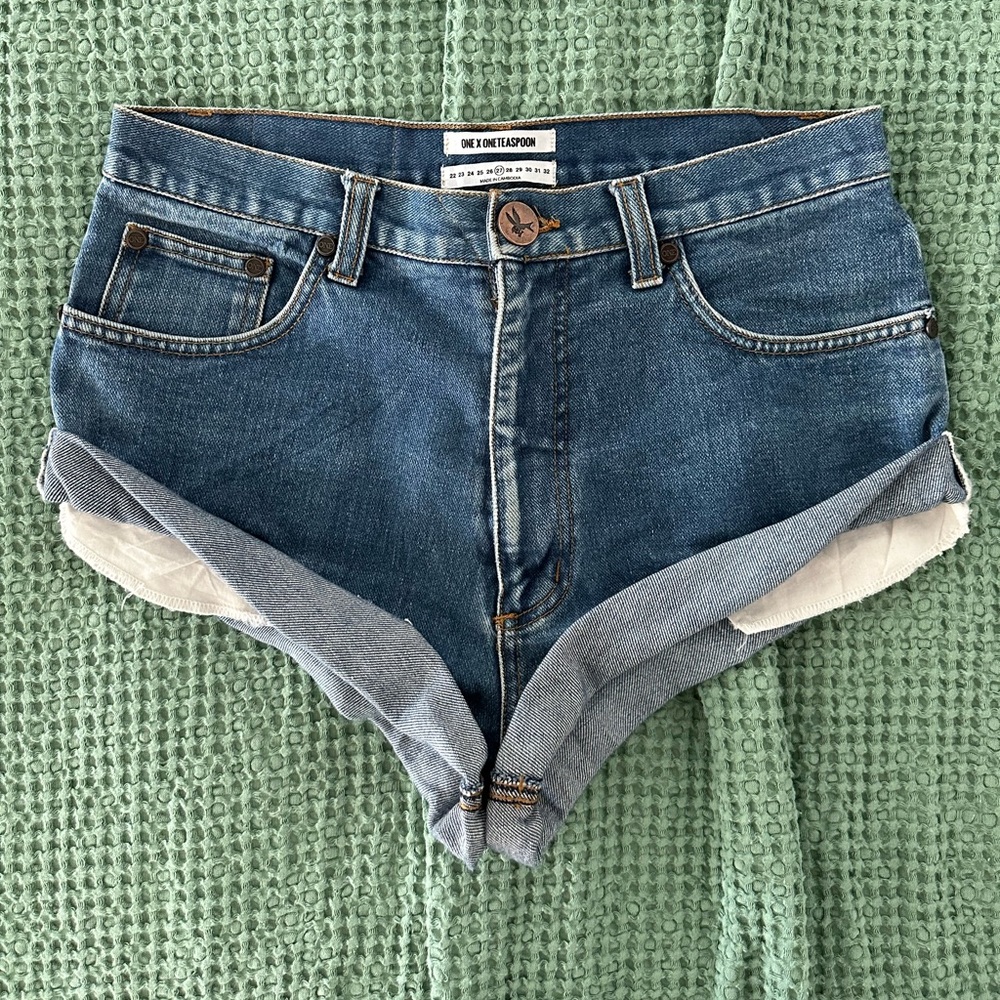 ONE TEASPOON Vintage Denim Shorts 27